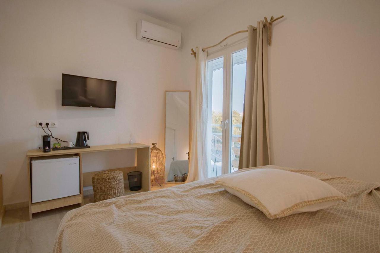 Olive Grove Suites Boutique Hotel Moraítika Eksteriør bilde